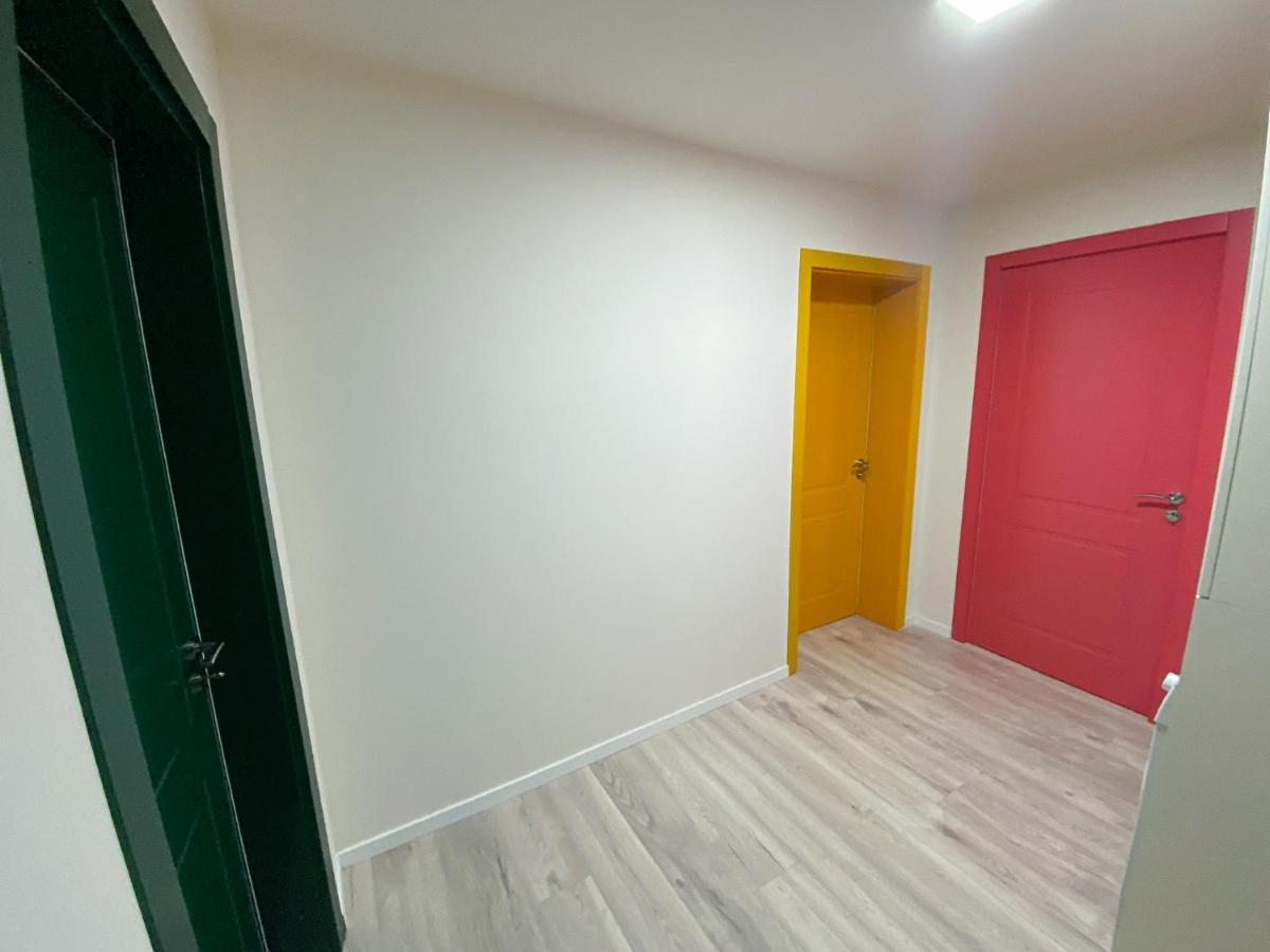 Three Doors Apartments, Kiwi 1+1 Apartment Tirana Zewnętrze zdjęcie